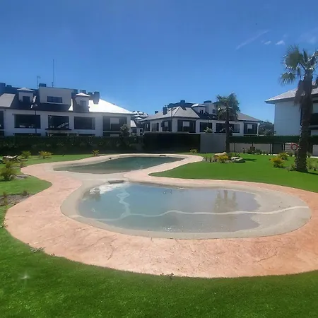Acogedor Y Moderno En